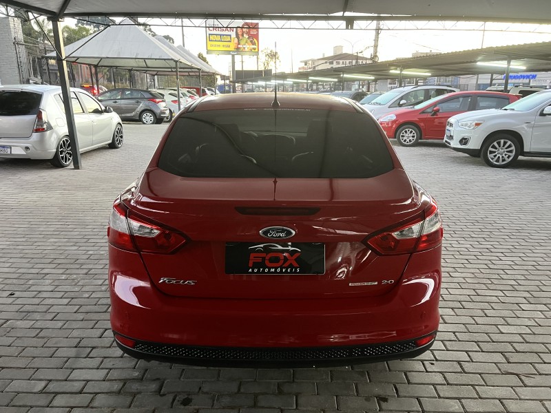 FOCUS 2.0 SE SEDAN 16V FLEX 4P AUTOMÁTICO - 2014 - CAXIAS DO SUL