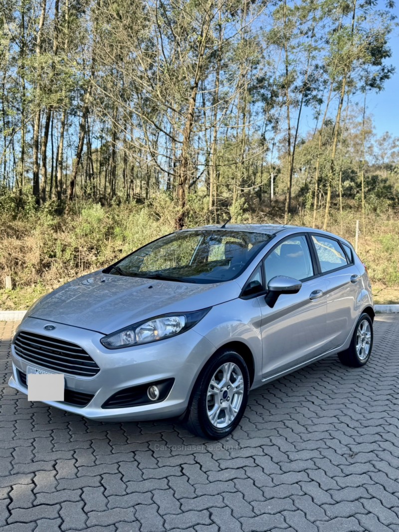 FIESTA 1.6 SE HATCH 16V FLEX 4P MANUAL - 2016 - BENTO GONçALVES