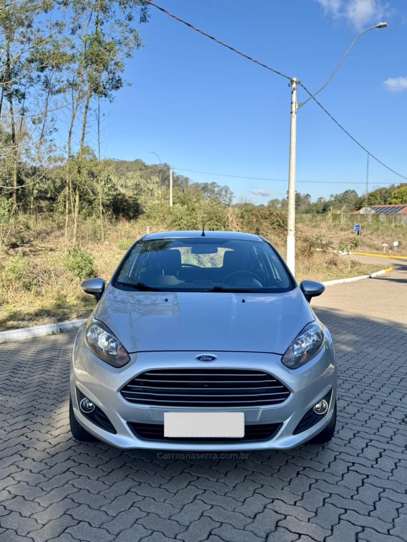 fiesta 1.6 se hatch 16v flex 4p manual 2016 bento goncalves