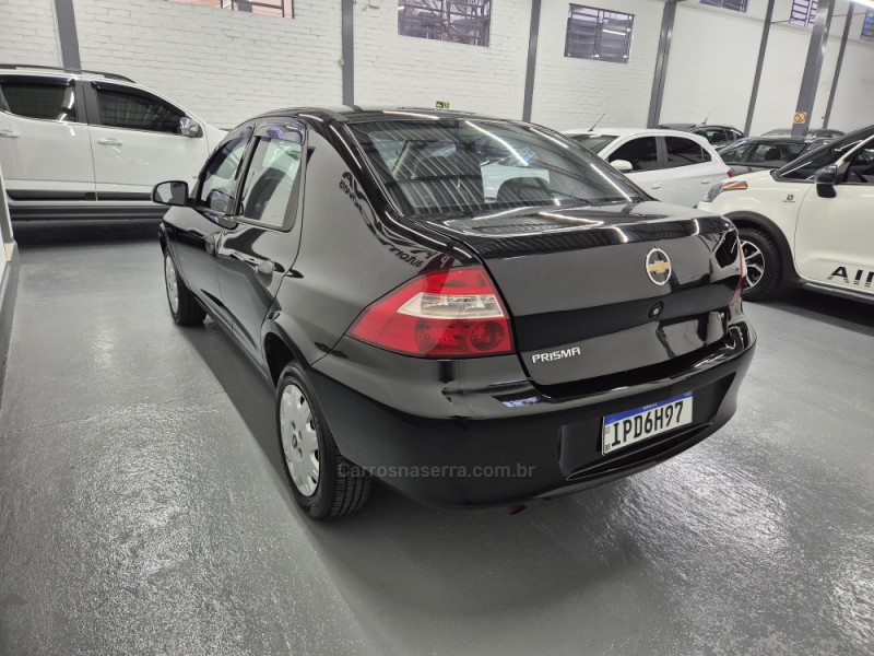 PRISMA 1.4 MPFI JOY 8V FLEX 4P MANUAL - 2009 - GARIBALDI
