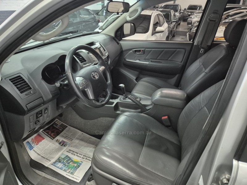 HILUX 3.0 SRV 4X4 CD 16V TURBO INTERCOOLER DIESEL 4P AUTOMÁTICO - 2014 - GARIBALDI