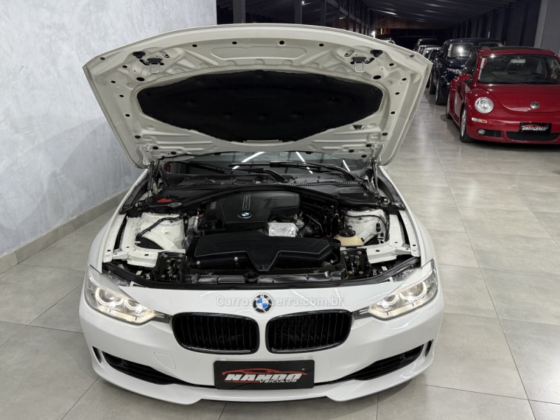 320I 2.0 16V GASOLINA 4P AUTOMÁTICO - 2014 - SAPIRANGA