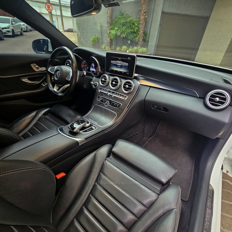 C 250 2.0 CGI SPORT TURBO 16V GASOLINA 4P AUTOMÁTICO - 2015 - BENTO GONçALVES
