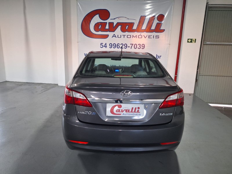 HB20S 1.6 COMFORT PLUS 16V FLEX 4P MANUAL - 2015 - CAXIAS DO SUL