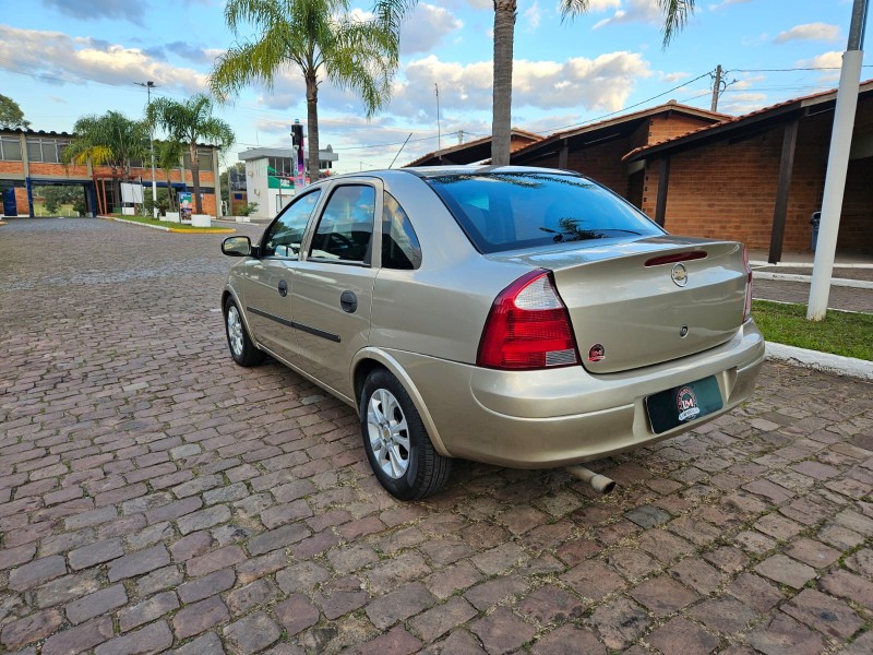 CORSA 1.4 MPFI MAXX SEDAN 8V FLEX 4P MANUAL - 2008 - VENâNCIO AIRES