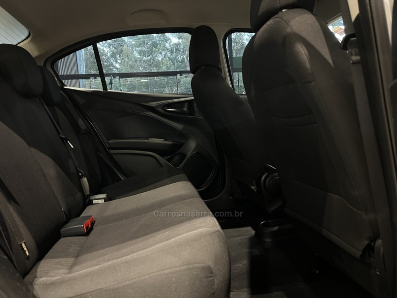 CRONOS 1.3 DRIVE 8V FLEX 4P MANUAL - 2023 - CAXIAS DO SUL