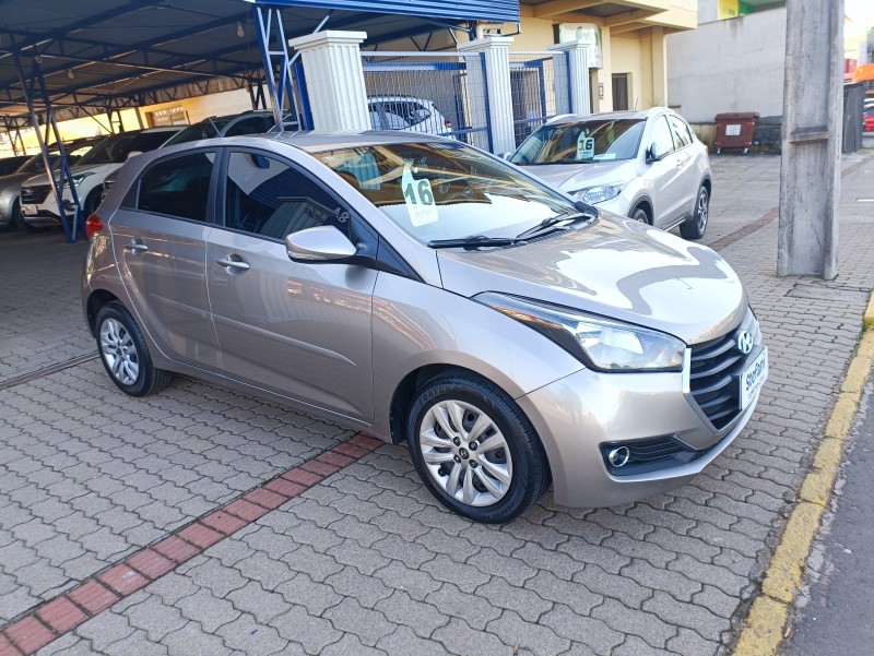 HB20 1.6 COMFORT 16V FLEX 4P MANUAL - 2016 - BOM PRINCíPIO