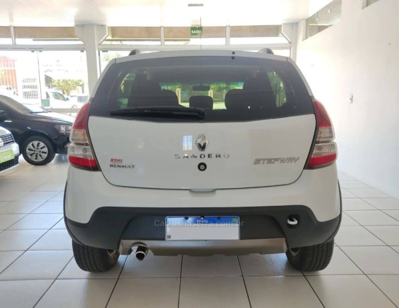 SANDERO 1.6 STEPWAY 8V FLEX 4P MANUAL - 2014 - NãO-ME-TOQUE