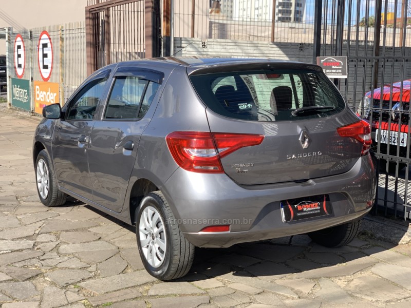 SANDERO 1.0 LIFE 12V FLEX 4P MANUAL - 2020 - CAXIAS DO SUL