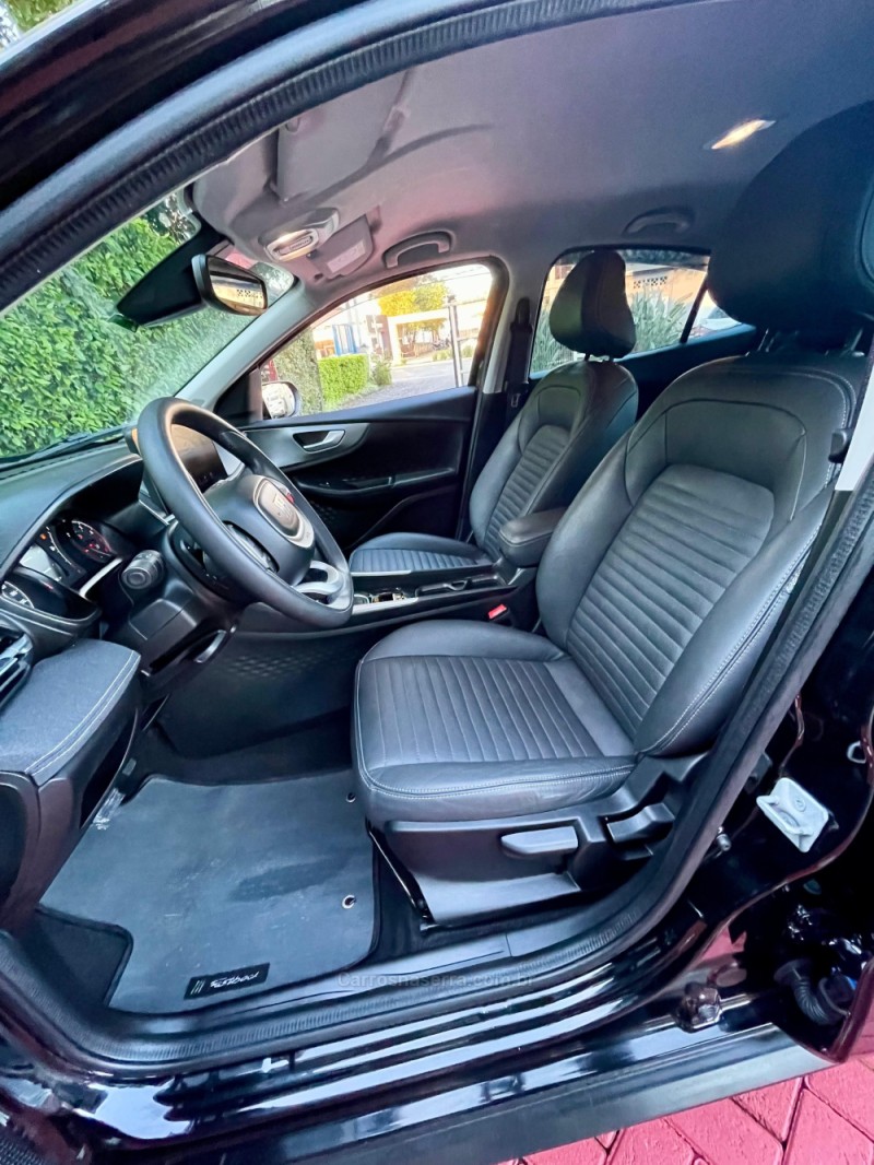 FASTBACK 1.0 AUDACE 200 TURBO FLEX 4P AUTOMÁTICO - 2024 - ROLANTE