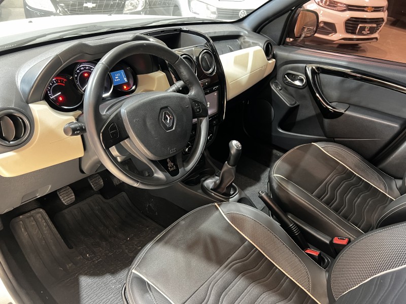 DUSTER 1.6 DAKAR 4X2 16V FLEX 4P MANUAL - 2018 - CAXIAS DO SUL