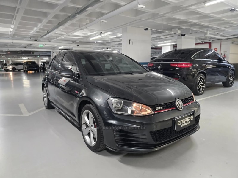 GOLF 2.0 TSI GTI 16V TURBO GASOLINA 4P AUTOMÁTICO - 2015 - PORTO ALEGRE