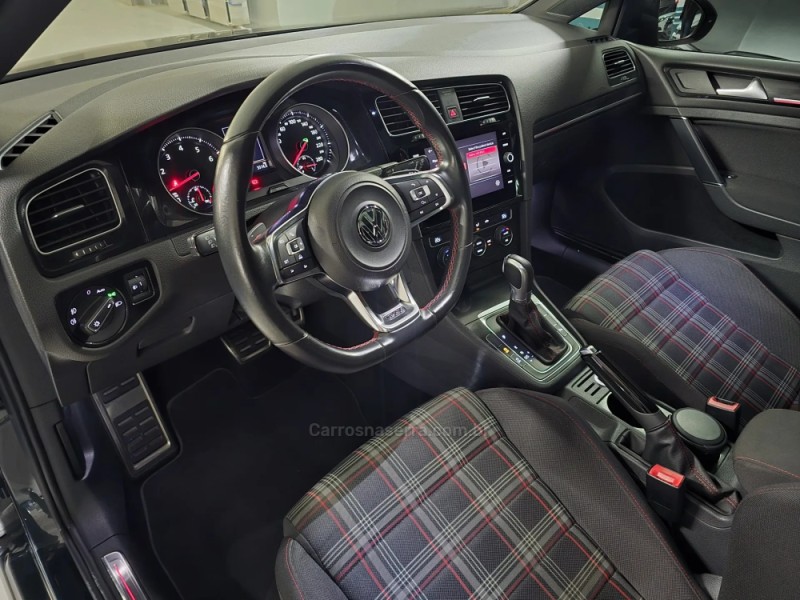 GOLF 2.0 TSI GTI 16V TURBO GASOLINA 4P AUTOMÁTICO - 2015 - PORTO ALEGRE