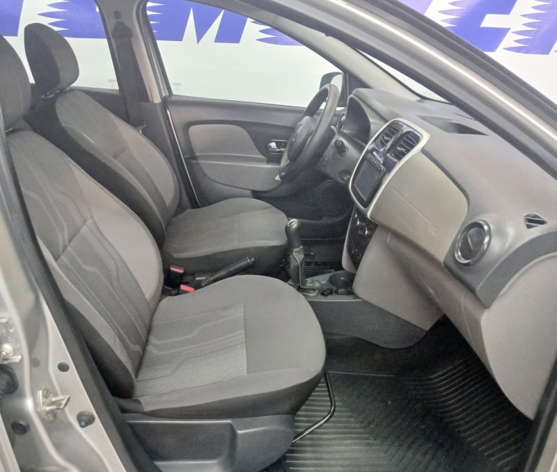 LOGAN 1.6 EXPRESSION 16V FLEX 4P MANUAL - 2018 - CAXIAS DO SUL