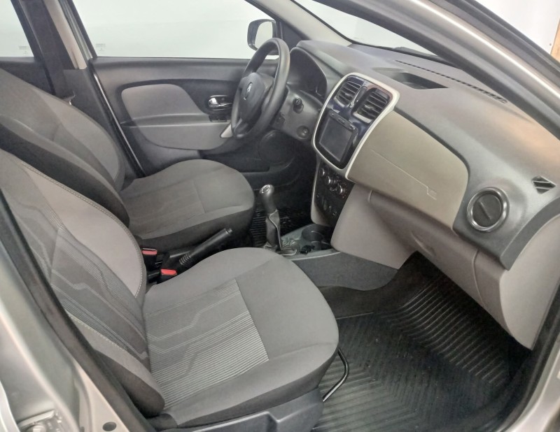 LOGAN 1.6 EXPRESSION 16V FLEX 4P MANUAL - 2018 - CAXIAS DO SUL
