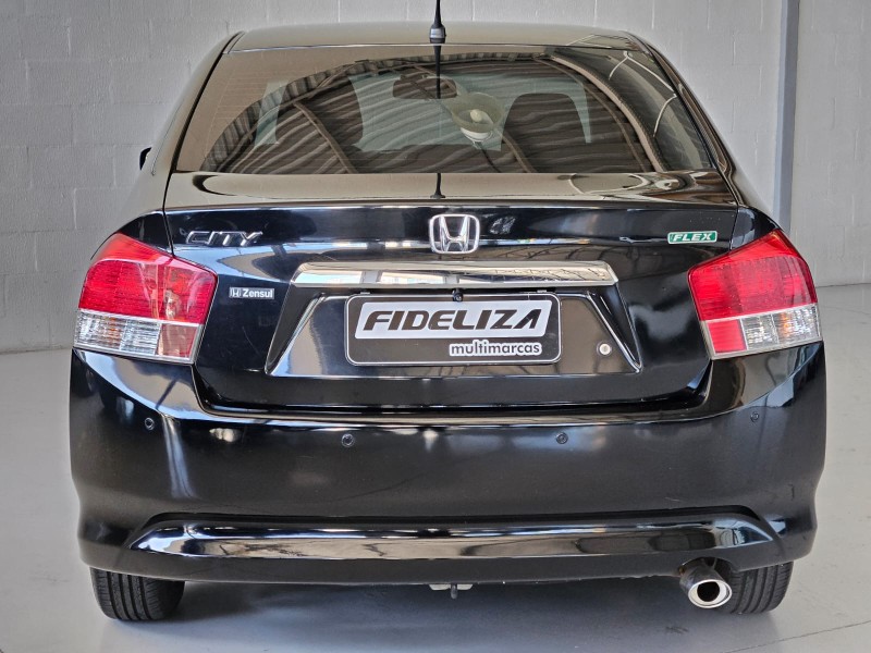 CITY 1.5 LX 16V FLEX 4P AUTOMÁTICO - 2011 - FARROUPILHA