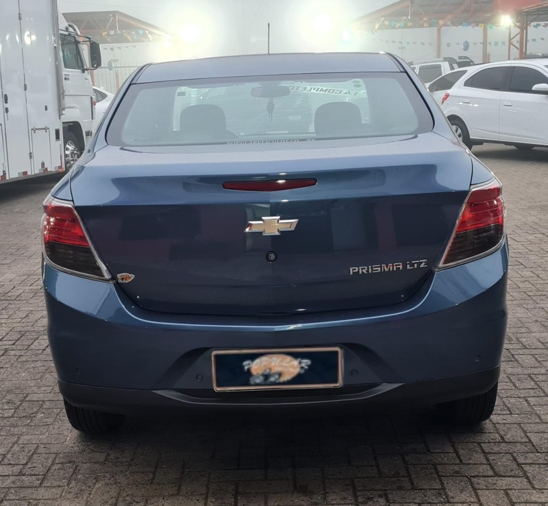 PRISMA 1.4 MPFI LTZ 8V FLEX 4P MANUAL - 2015 - CANELA