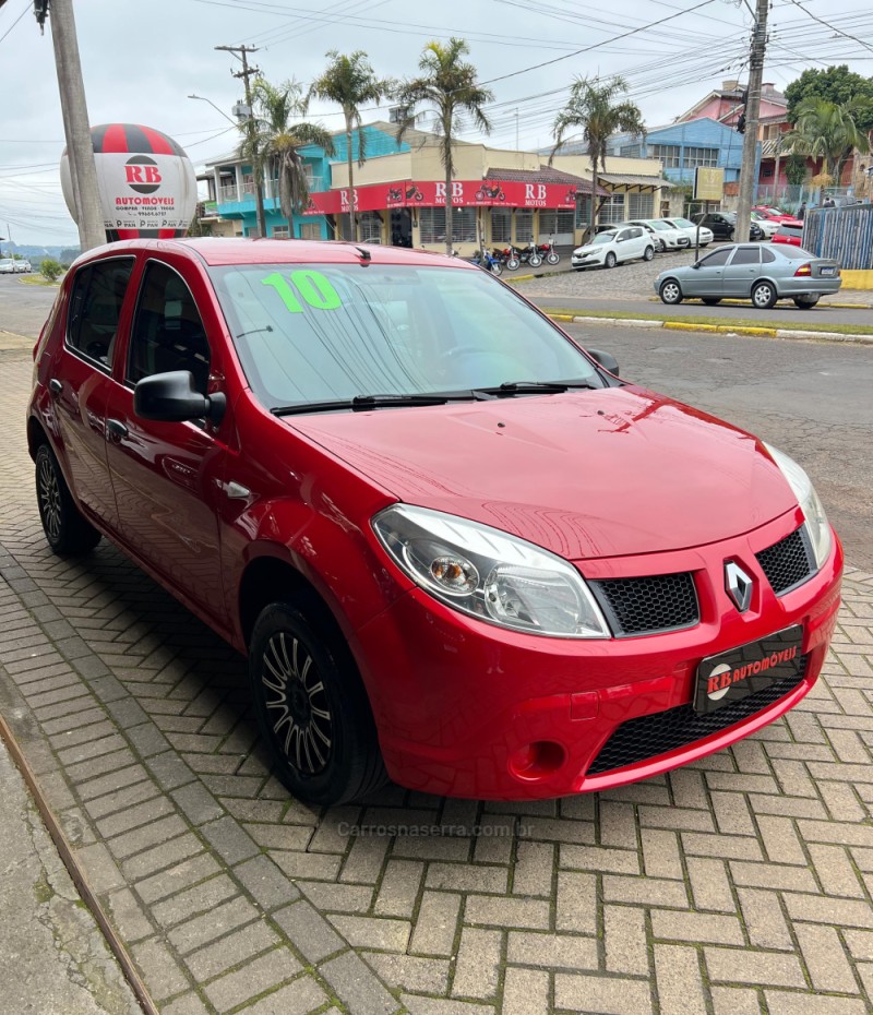 SANDERO 1.0 AUTHENTIQUE 16V FLEX 4P MANUAL - 2010 - PAROBé