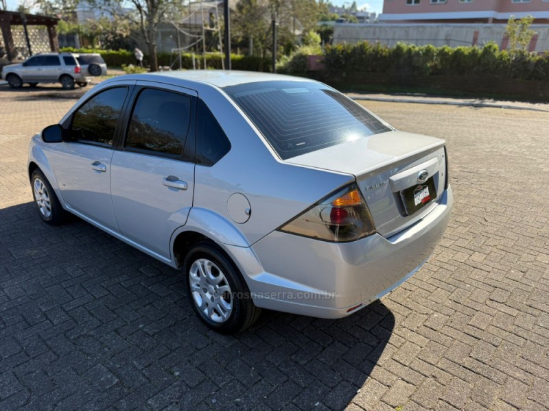 FIESTA 1.6 SE SEDAN 16V FLEX 4P MANUAL - 2014 - BROCHIER