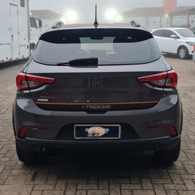 ARGO 1.3 8V TREKKING FLEX 4P MANUAL - 2023 - CANELA
