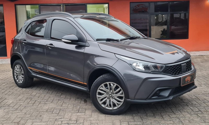 ARGO 1.3 8V TREKKING FLEX 4P MANUAL