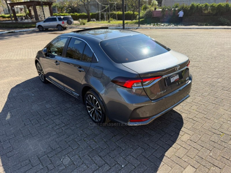 COROLLA 2.0 ALTIS PREMIUM 16V FLEX 4P AUTOMÁTICO - 2024 - BROCHIER
