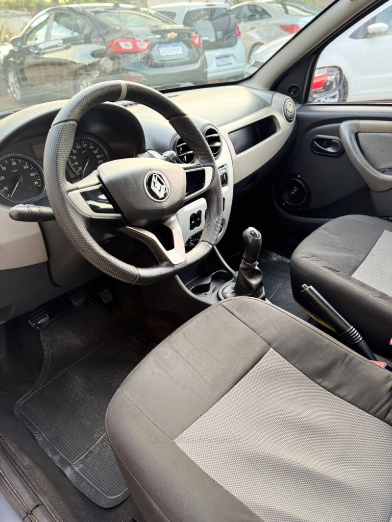 SANDERO 1.0 EXPRESSION 16V FLEX 4P MANUAL - 2009 - MONTENEGRO