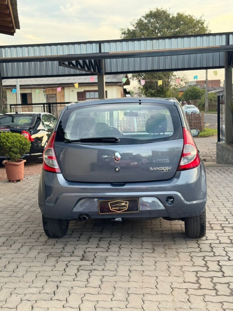 SANDERO 1.0 EXPRESSION 16V FLEX 4P MANUAL - 2009 - MONTENEGRO