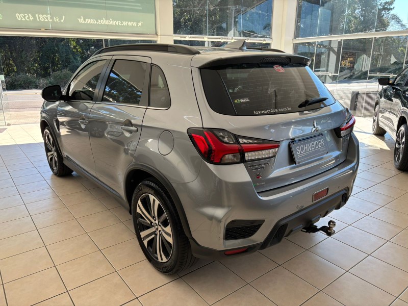OUTLANDER 2.0 HPE 4X4 MIVEC SPORT FLEX 4P AUTOMÁTICO - 2021 - NOVA PETRóPOLIS
