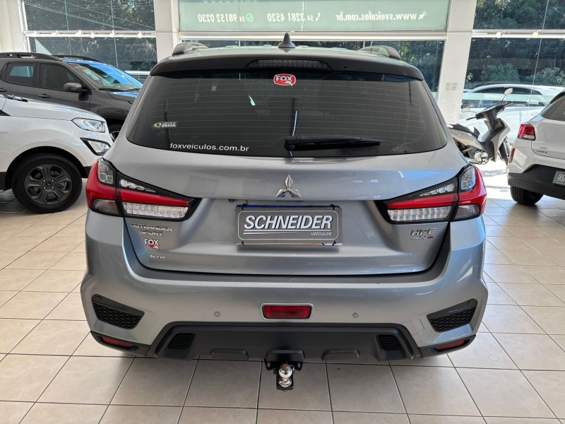 OUTLANDER 2.0 HPE 4X4 MIVEC SPORT FLEX 4P AUTOMÁTICO - 2021 - NOVA PETRóPOLIS