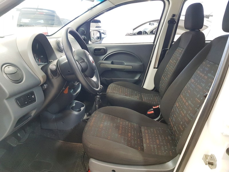 UNO 1.0 EVO VIVACE 8V FLEX 4P MANUAL - 2016 - CAXIAS DO SUL