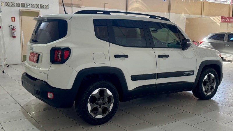 RENEGADE 1.8 16V FLEX SPORT 4P AUTOMÁTICO - 2016 - ESTâNCIA VELHA