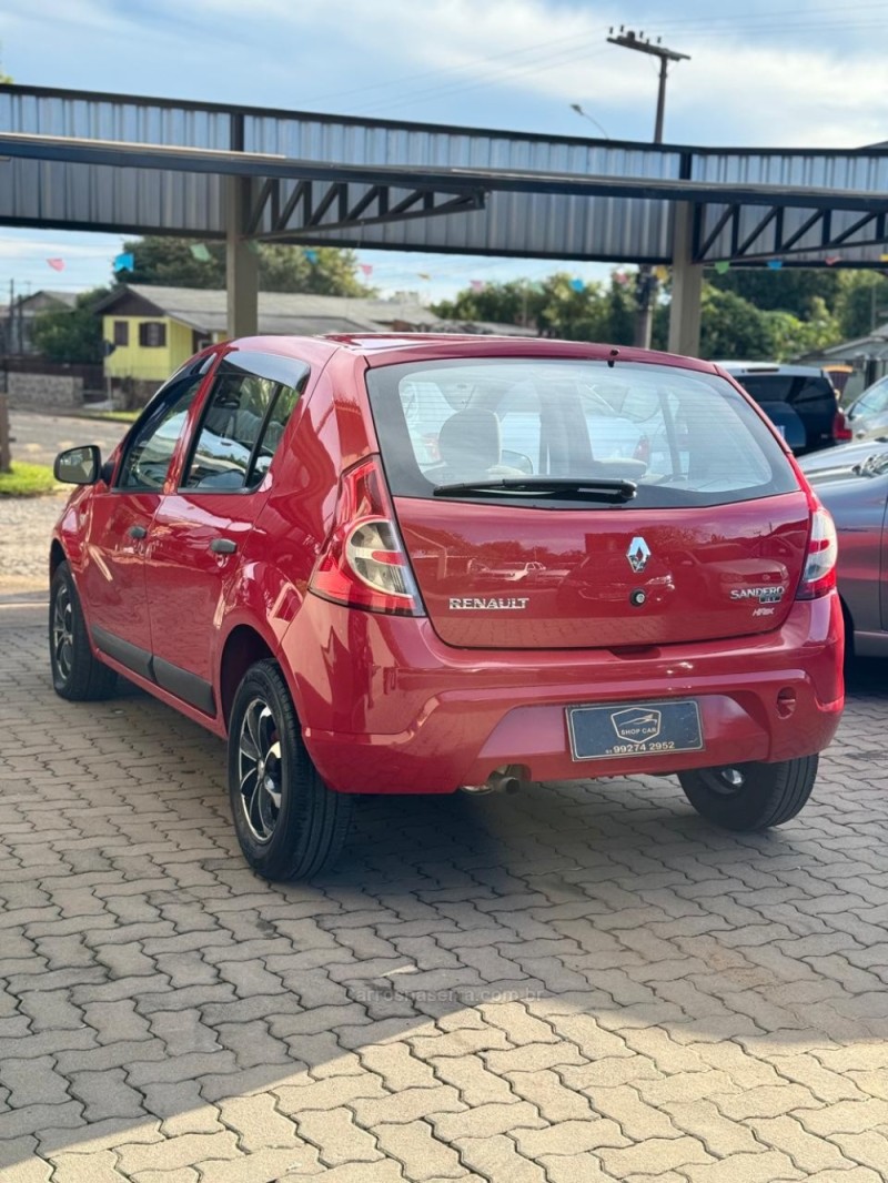 SANDERO 1.0 EXPRESSION 16V FLEX 4P MANUAL - 2010 - MONTENEGRO