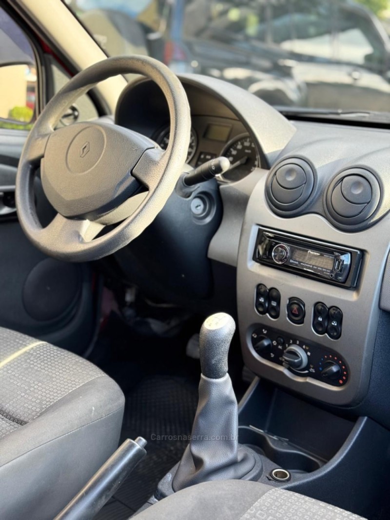 SANDERO 1.0 EXPRESSION 16V FLEX 4P MANUAL - 2010 - MONTENEGRO