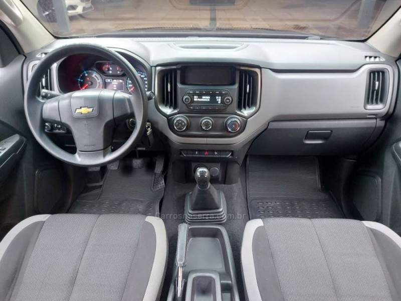 S10 2.8 LS 4X4 CD 16V TURBO DIESEL 4P MANUAL - 2021 - NOVO HAMBURGO