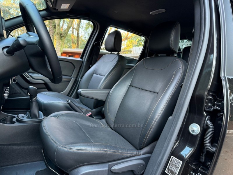 DUSTER OROCH 1.3 TCE OUTSIDER 4P FLEX AUTOMÁTICA - 2025 - DOIS IRMãOS