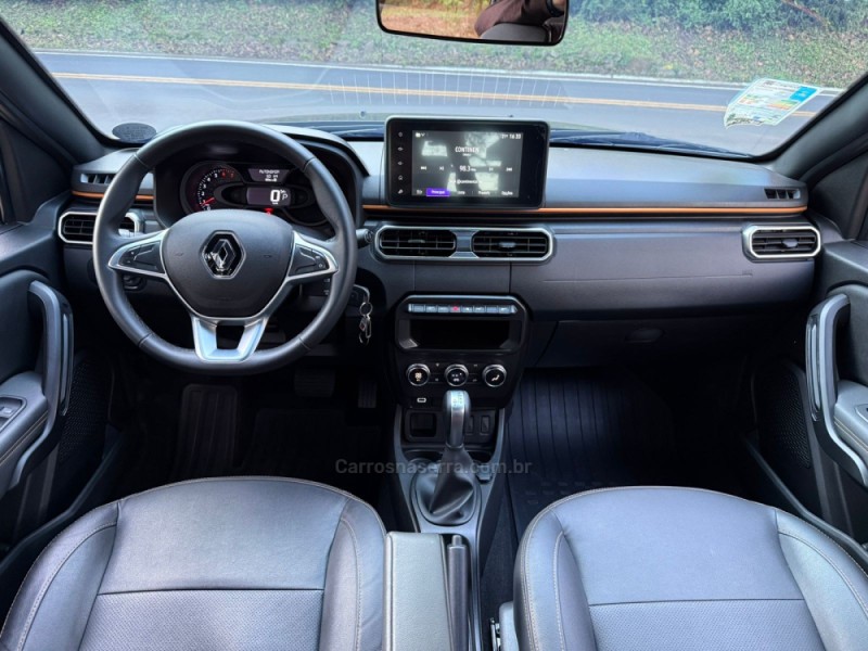 DUSTER OROCH 1.3 TCE OUTSIDER 4P FLEX AUTOMÁTICA - 2025 - DOIS IRMãOS