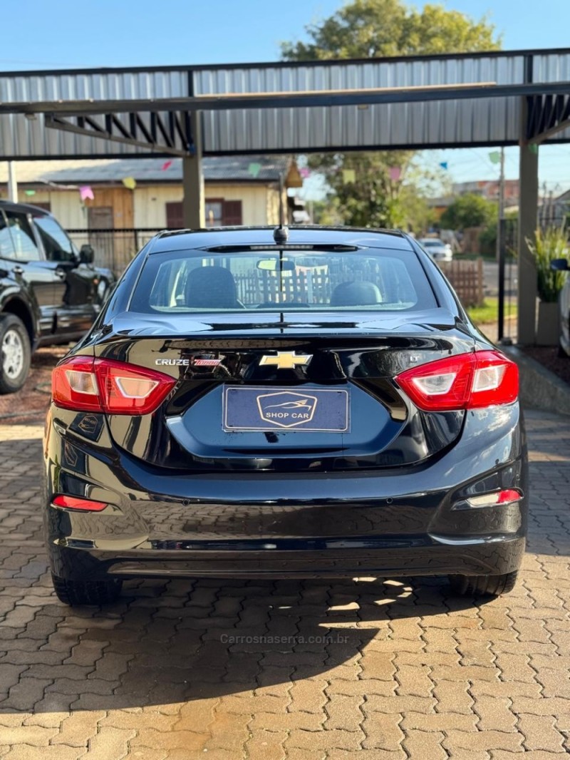 CRUZE 1.4 TURBO LT 16V FLEX 4P AUTOMÁTICO - 2017 - MONTENEGRO