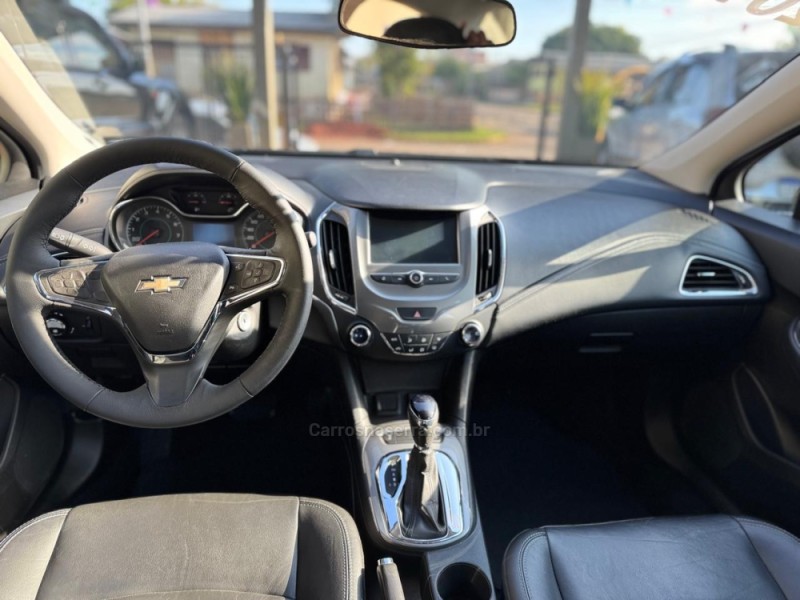 CRUZE 1.4 TURBO LT 16V FLEX 4P AUTOMÁTICO - 2017 - MONTENEGRO