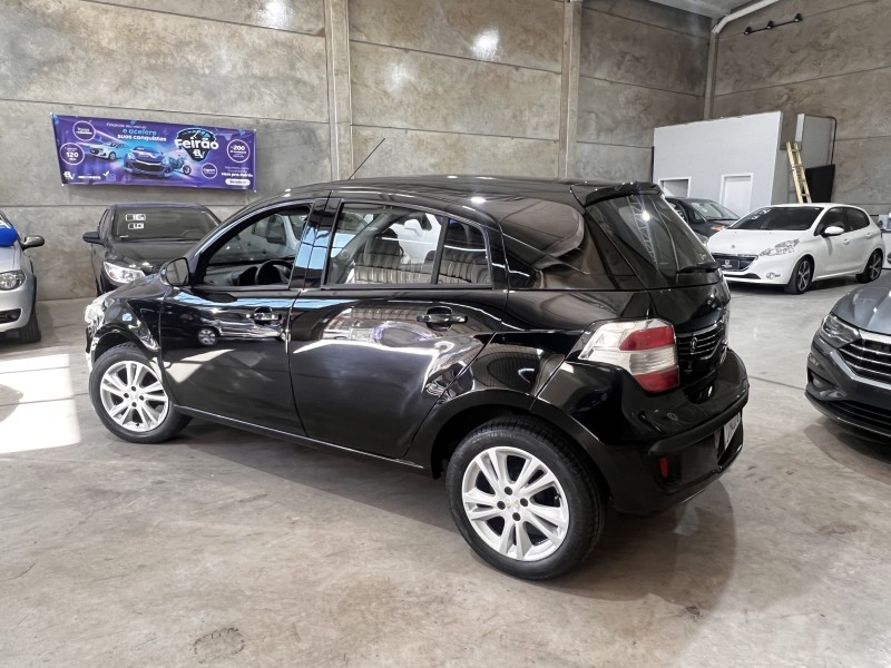 AGILE 1.4 MPFI LTZ 8V FLEX 4P MANUAL - 2014 - CAXIAS DO SUL