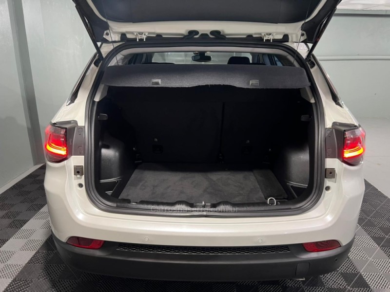 COMPASS 1.3 LIMITED T270 16V TURBO FLEX 4P AUTOMÁTICO - 2023 - BENTO GONçALVES