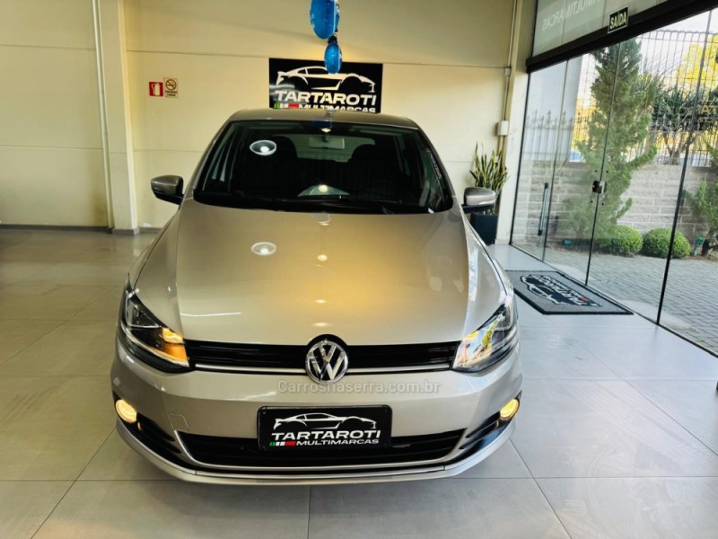 FOX 1.0 MI COMFORTLINE 8V FLEX 4P MANUAL - 2015 - CAXIAS DO SUL