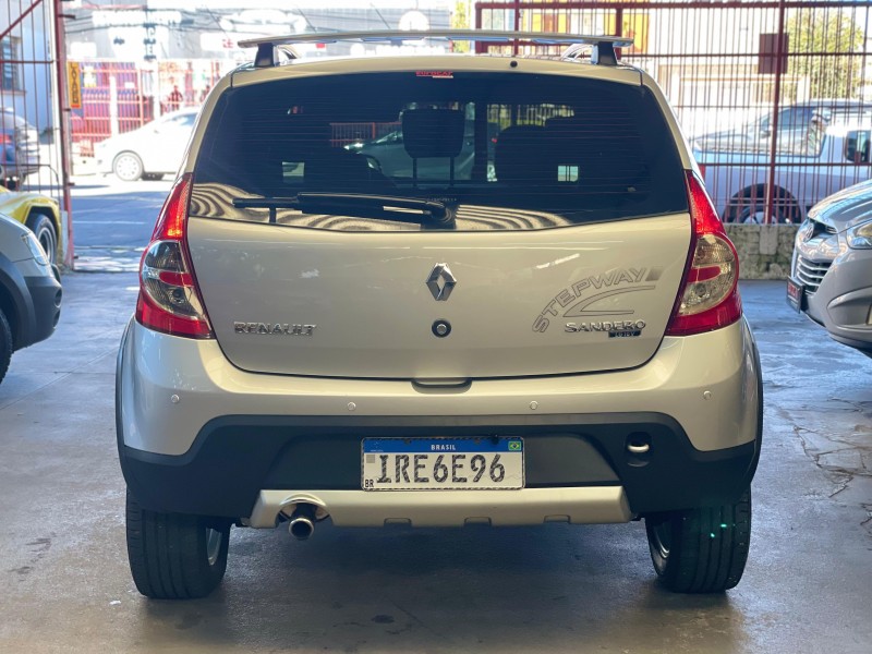 SANDERO 1.6 STEPWAY 16V FLEX 4P MANUAL - 2011 - CAXIAS DO SUL