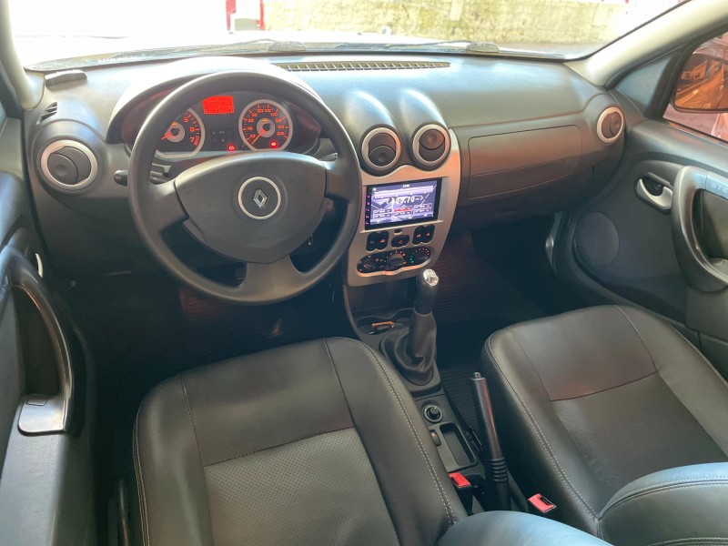 SANDERO 1.6 STEPWAY 16V FLEX 4P MANUAL - 2011 - CAXIAS DO SUL