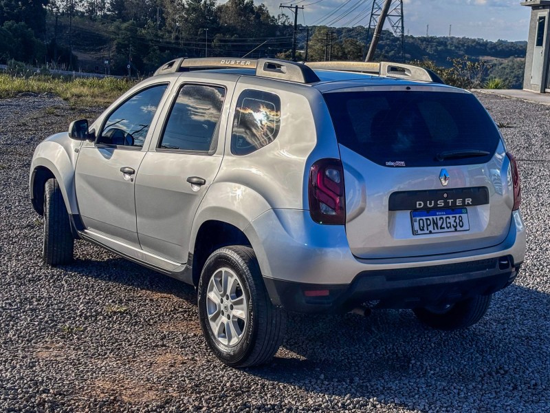 DUSTER 1.6 AUTHENT 16V FLEX 4P AUTOMÁTICO - 2019 - GARIBALDI