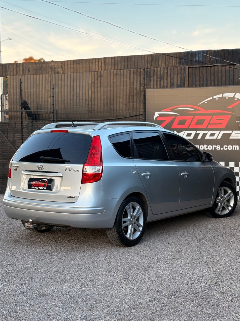 I30 CW 2.0 MPFI 16V GASOLINA 4P MANUAL - 2011 - CAXIAS DO SUL