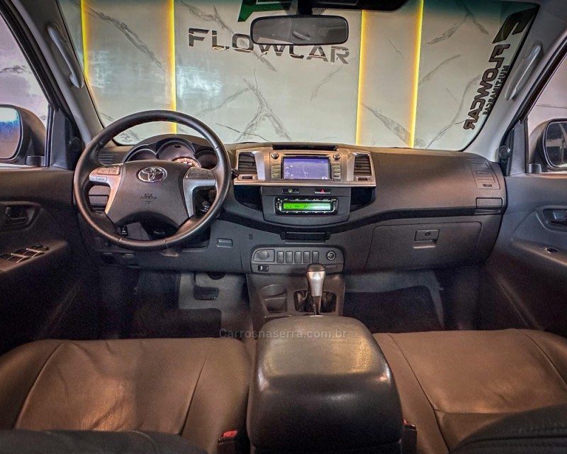 HILUX 3.0 SRV 4X4 CD 16V TURBO INTERCOOLER DIESEL 4P AUTOMÁTICO - 2014 - GARIBALDI