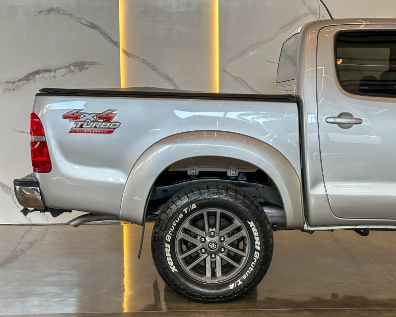 HILUX 3.0 SRV 4X4 CD 16V TURBO INTERCOOLER DIESEL 4P AUTOMÁTICO - 2014 - GARIBALDI
