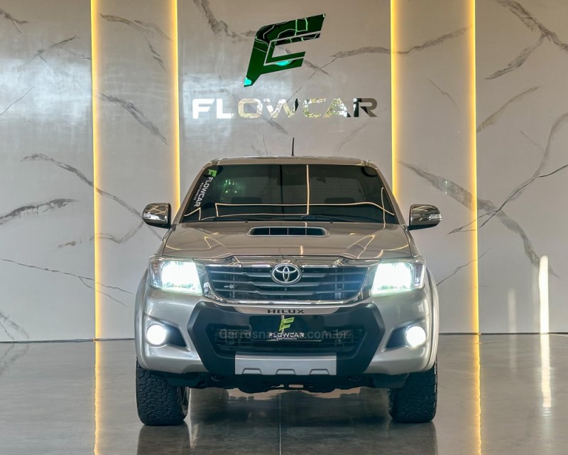 HILUX 3.0 SRV 4X4 CD 16V TURBO INTERCOOLER DIESEL 4P AUTOMÁTICO - 2014 - GARIBALDI