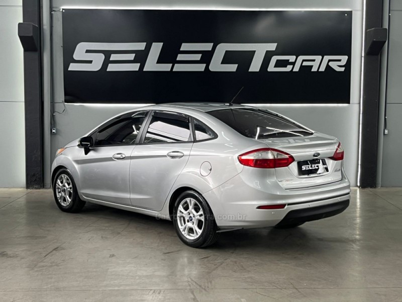 FIESTA 1.6 SE SEDAN 16V FLEX 4P AUTOMÁTICO - 2014 - NOVO HAMBURGO
